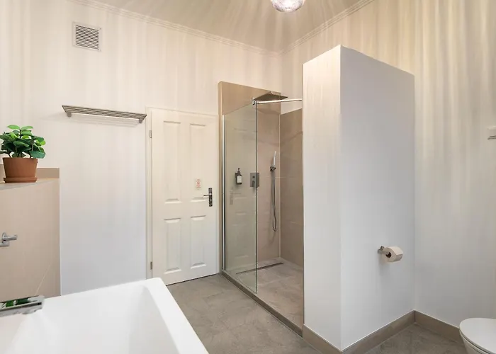 Gemuetliche In Heckinghausen Nahe Der Schwebebahn * Wuppertal